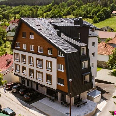 Modern Mountain II Lägenhet Kolašin Exteriör bild